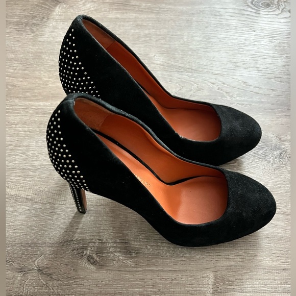 Rebecca Minkoff Azuma Black Suede gold Studded Platform Heels pumps Size 8.5 - Picture 3 of 5